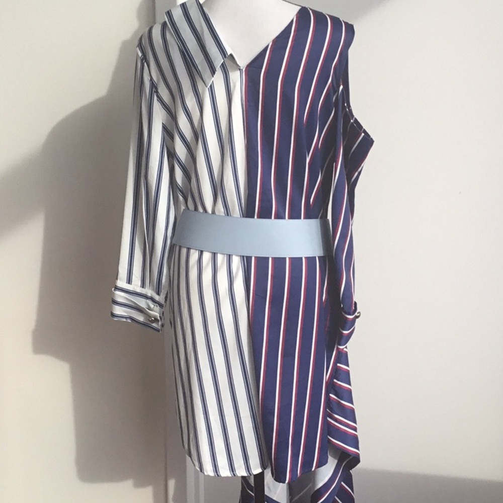 Dress - Picture 5 of 6
